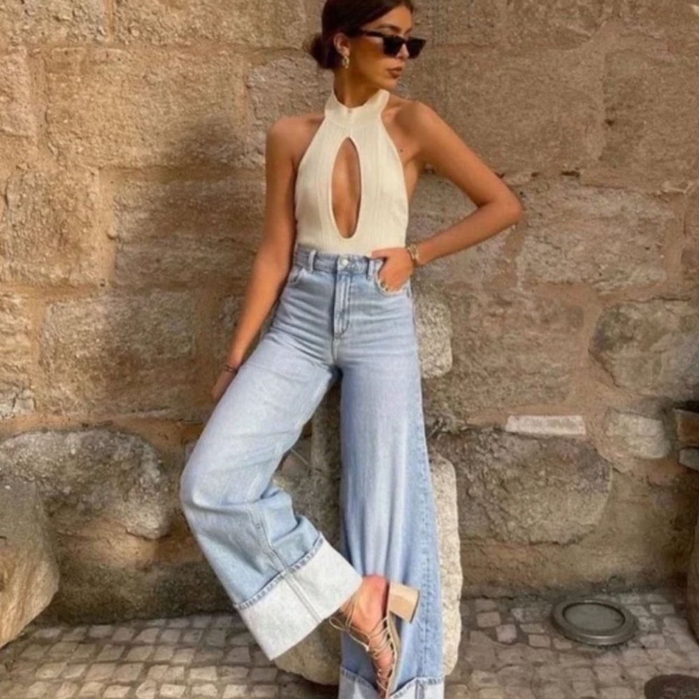 Halter neck with keyhole bodysuit